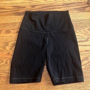 “Everlane: Bike Shorts size small”
